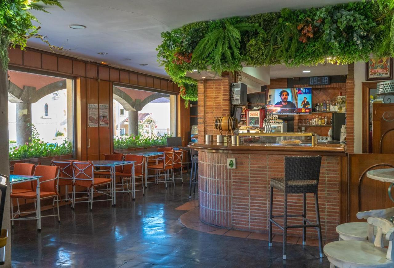 Hotel Rio Cea Puente Almuhey エクステリア 写真