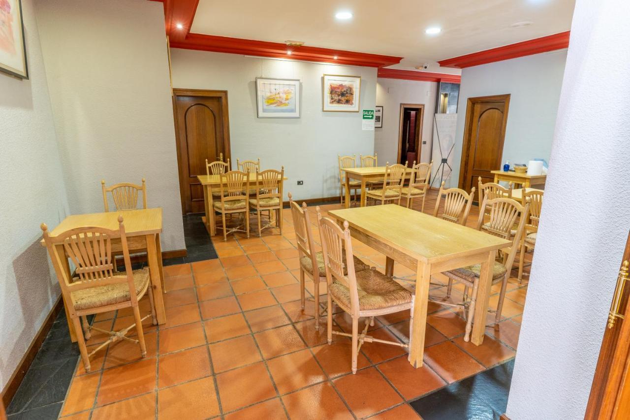 Hotel Rio Cea Puente Almuhey エクステリア 写真