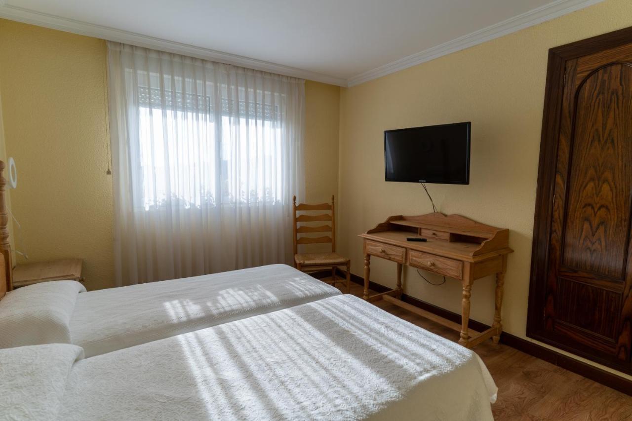 Hotel Rio Cea Puente Almuhey エクステリア 写真