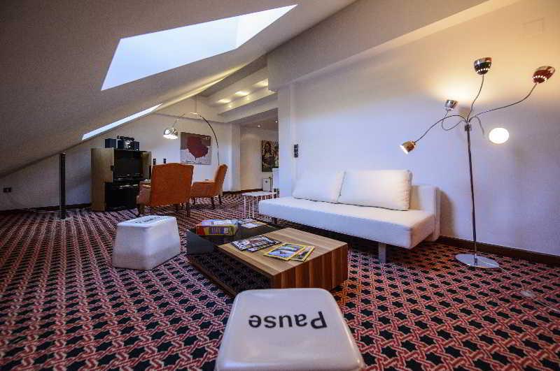 Hotel Rio Cea Puente Almuhey エクステリア 写真