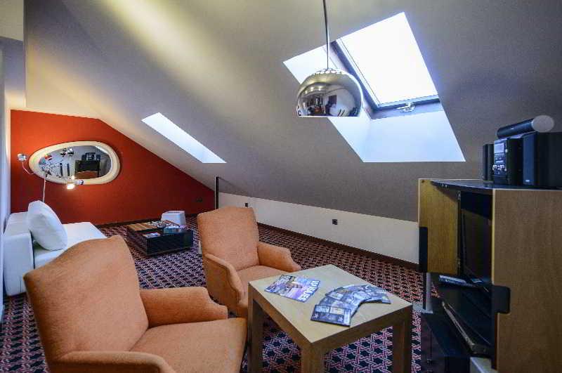 Hotel Rio Cea Puente Almuhey エクステリア 写真